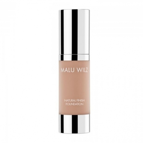 Malu Wilz natural finish foundation