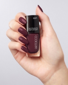 Art Couture Nail Lacquer #691 Always classic