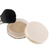 Malu Wilz mineral powder foundation 06